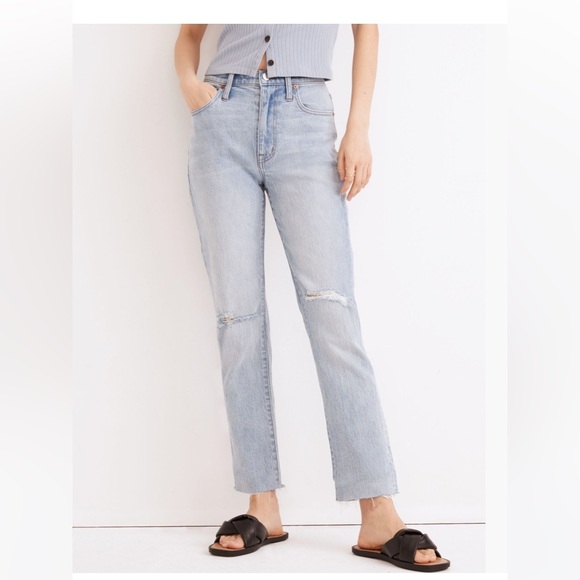 Madewell Denim - Madewell The High-Rise Slim Boyjean in Prentice Wash: Ripped Edition Women's 27